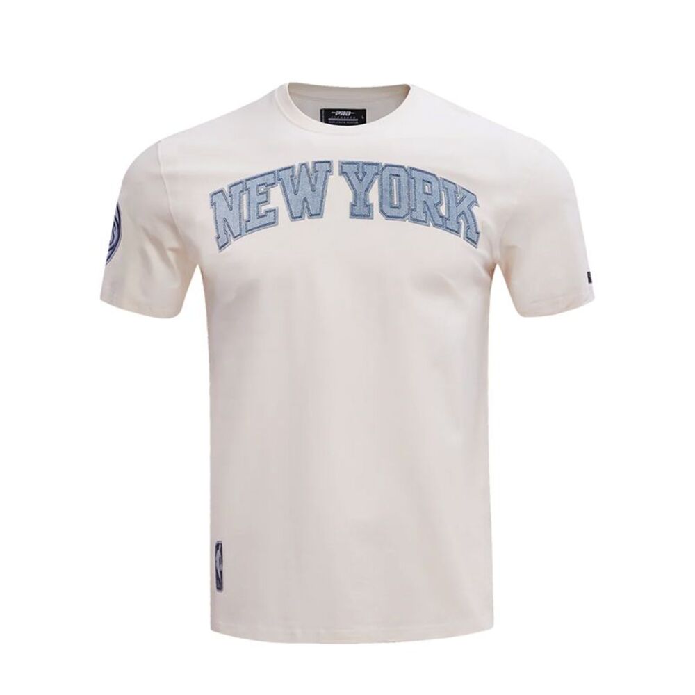 Pro Standard New York Knicks NBA Crew Neck T-Shirt Varsity Blues Mens Cream